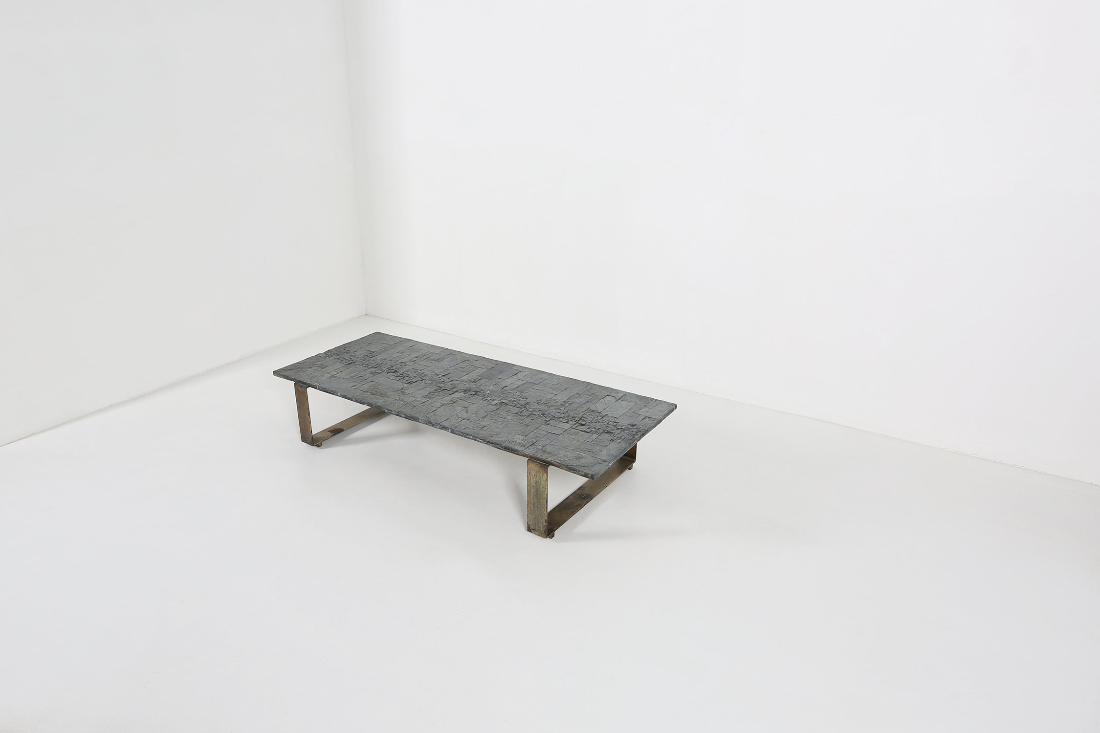 coffee table by Pia Manu